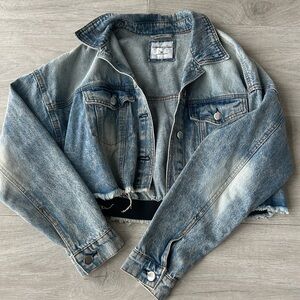 Highway Jeans distressed light wash denim jacket cropped
